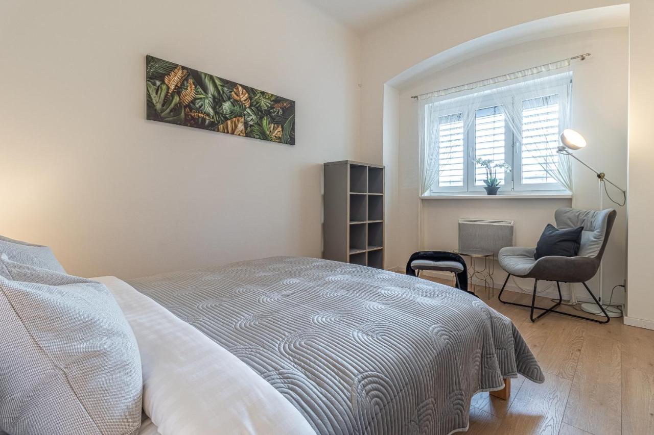 Stylish Luxury Flat In Old Town Daire Bratislava Dış mekan fotoğraf